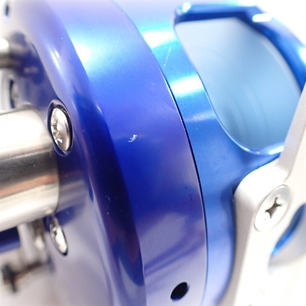 Ｃ３ーＲＨブルーリミテッド